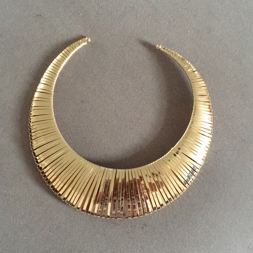 Metallic Wrapped Metal Collar Necklace